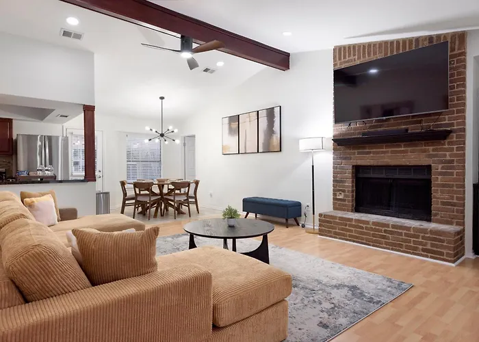 Holiday home Hot Tub, Game Room, Fire Pit